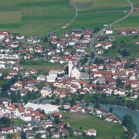 Apart Piz Mondin Pfunds Buitenkant foto
