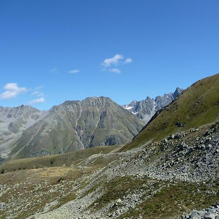 Apart Piz Mondin Pfunds Buitenkant foto
