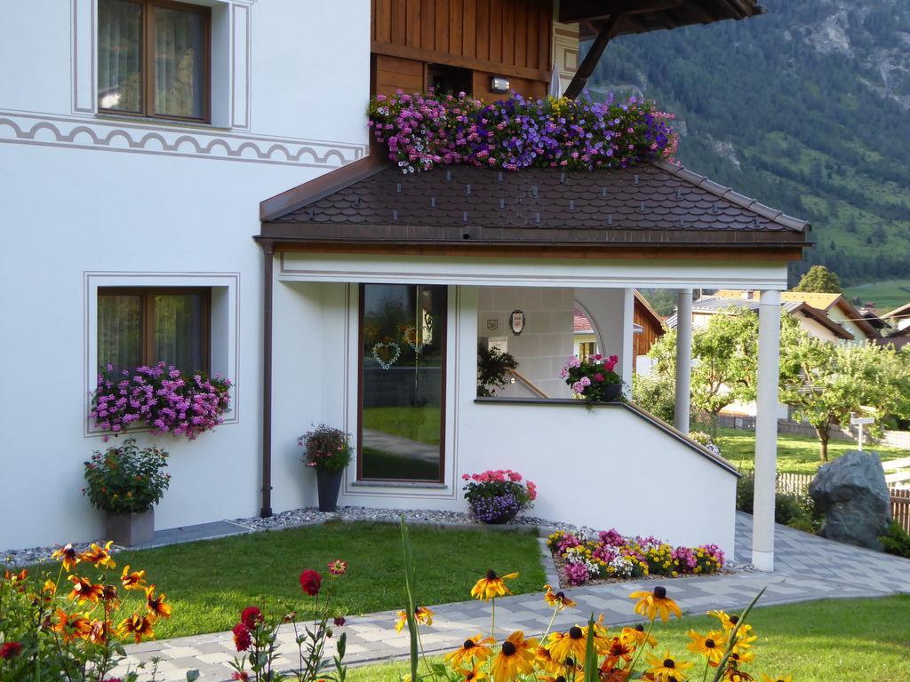 Apart Piz Mondin Pfunds Kamer foto